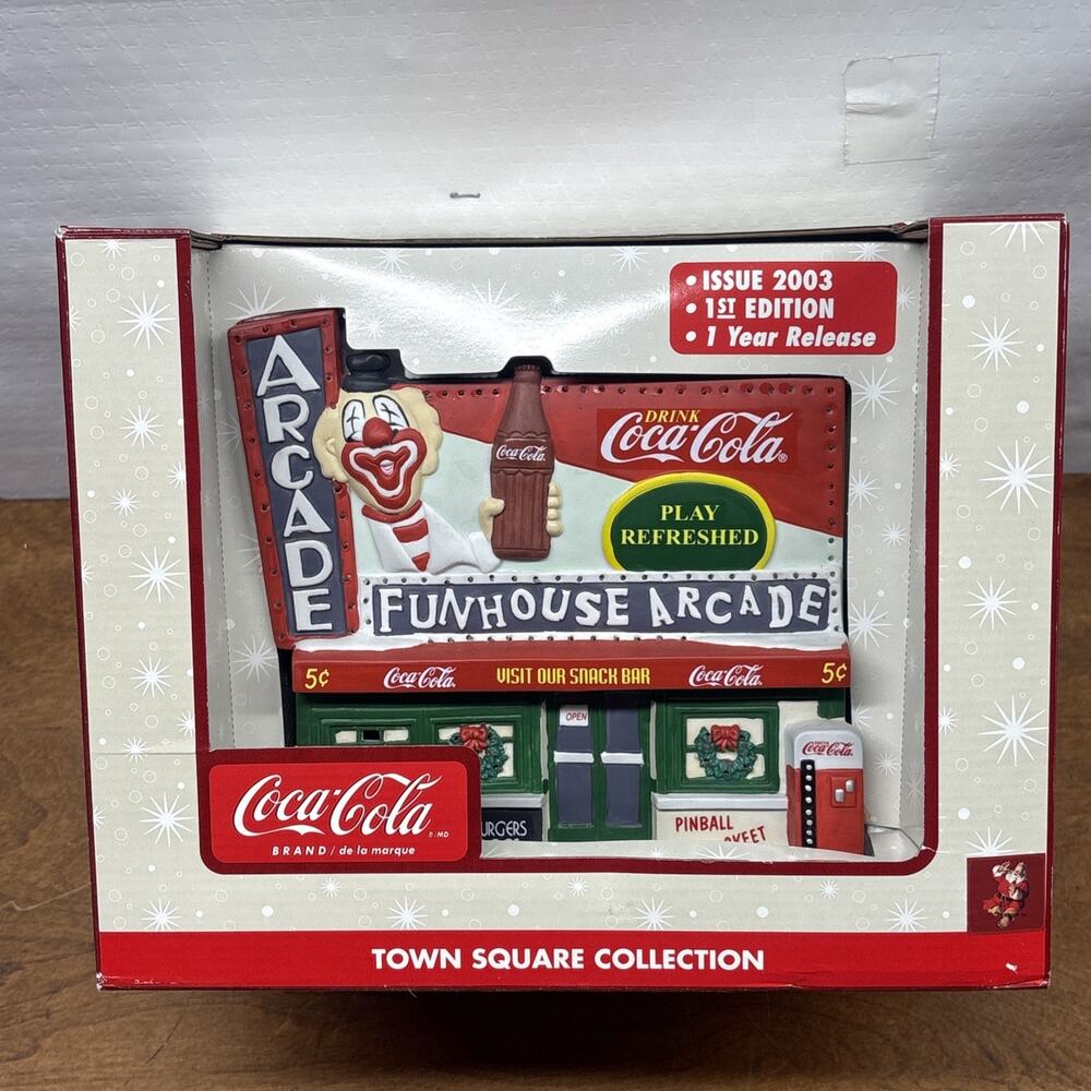 Coca Cola 2003 Town Square Collection Funhouse Arcade 1ST EDITION 1 Year Release